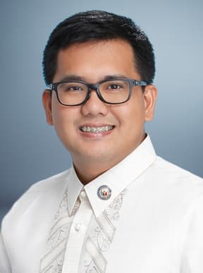 Gil Acosta Jr. profile photo